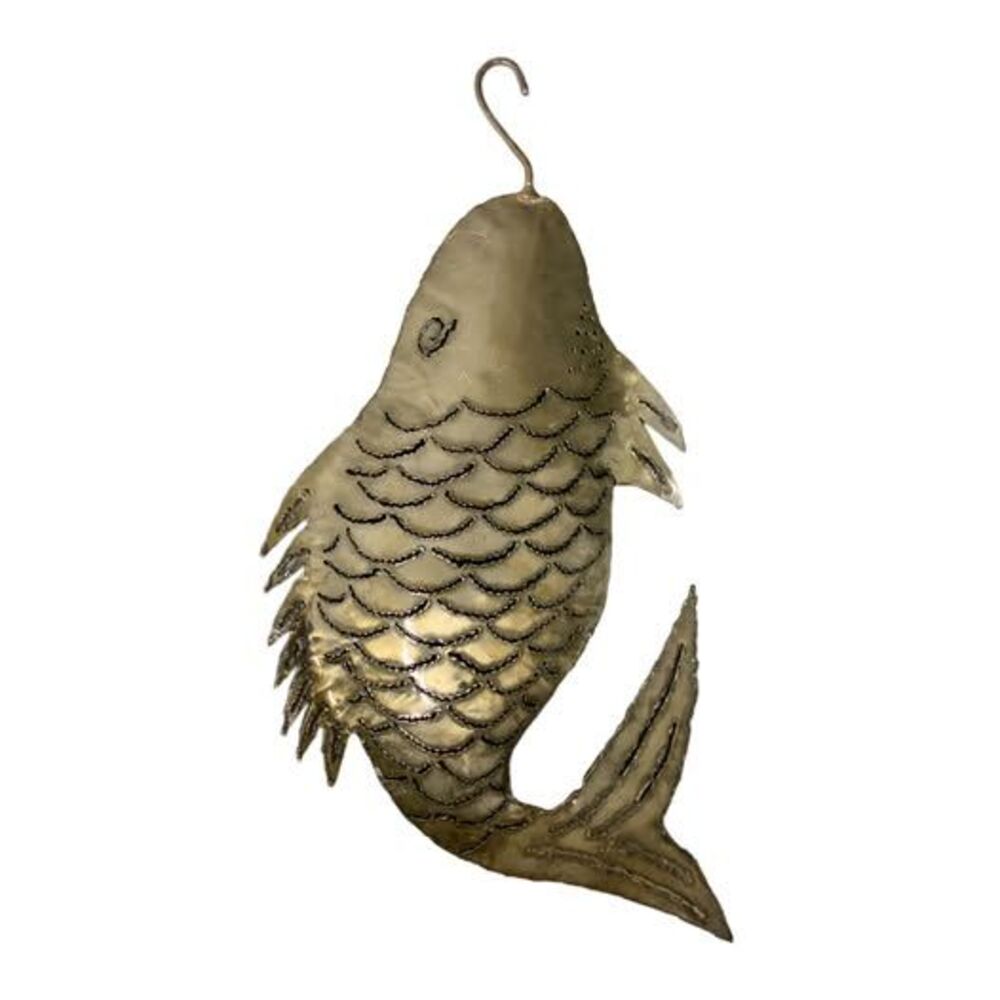 Handmade Metal Fish Wall Art Hanging Rustic Tin Lakehouse Decor